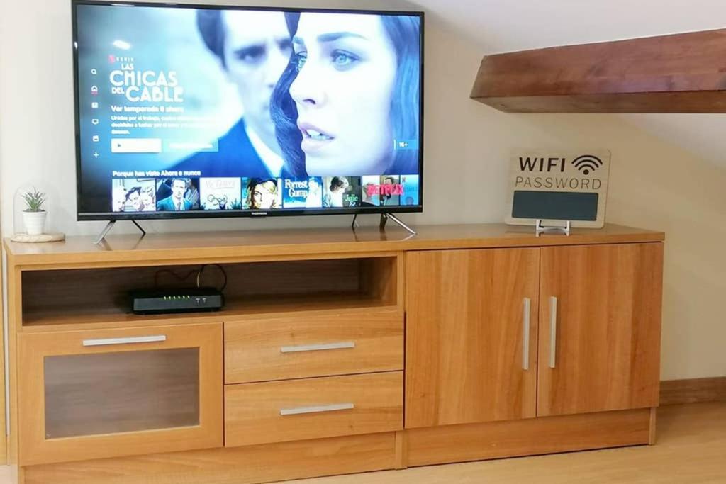 Bajo Las Estrellas Apartment ลูโก ภายนอก รูปภาพ